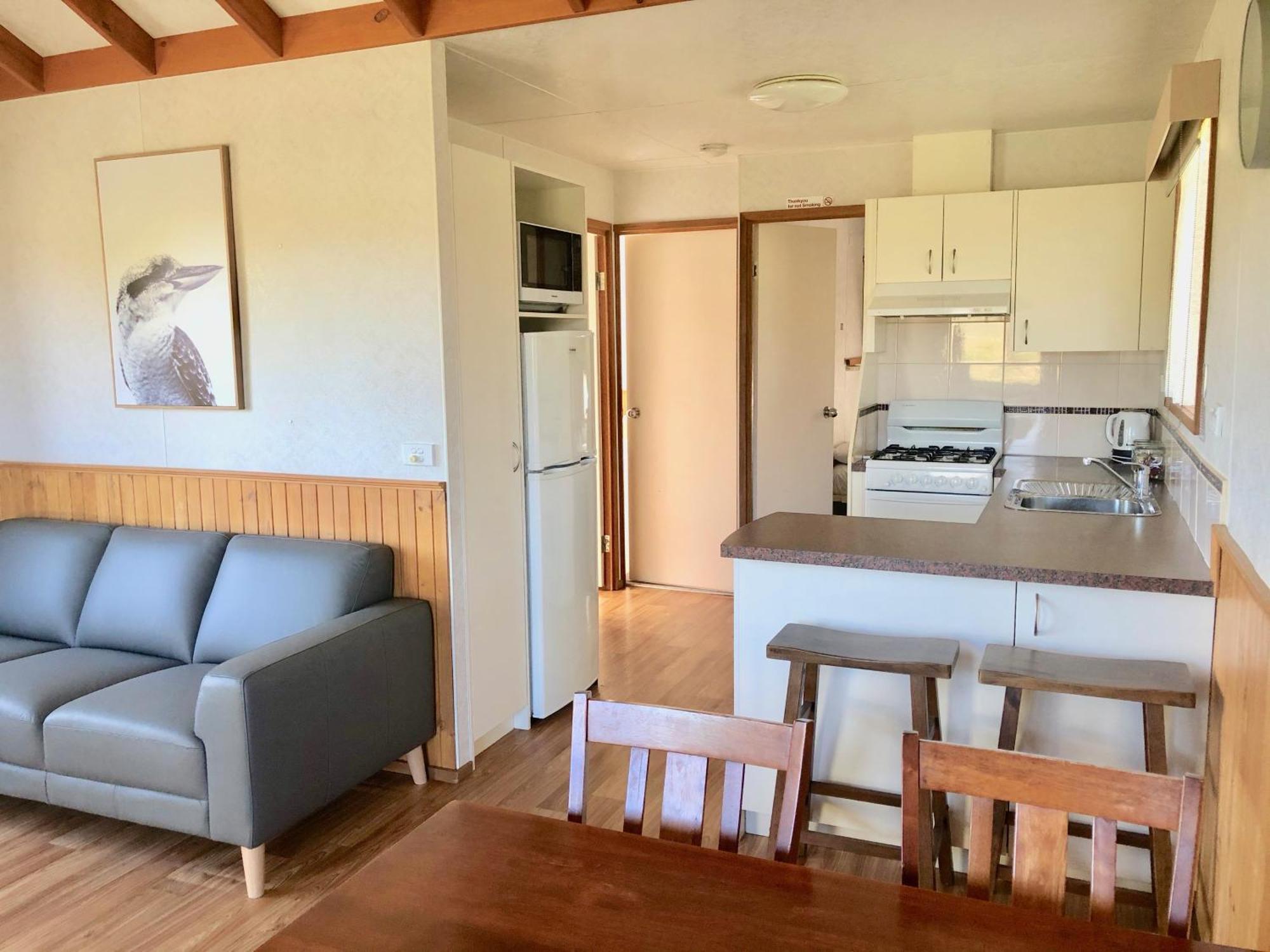 Daysy Hill Country Cottages Port Campbell Habitación foto